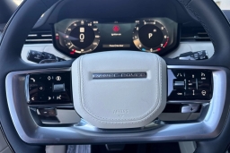 Land Rover Range Rover SE P400 SWB 2026