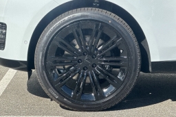 Land Rover Range Rover SE P400 SWB 2026