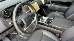 Land Rover Range Rover SE P400 SWB 2026