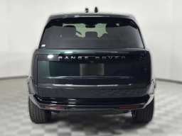 Land Rover Range Rover SE P400 SWB 2026