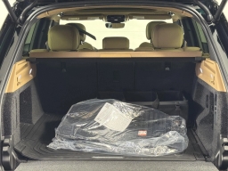 Land Rover Range Rover SE P400 SWB 2026