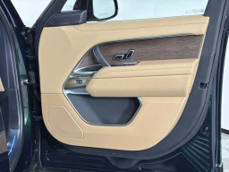 Land Rover Range Rover SE P400 SWB 2026