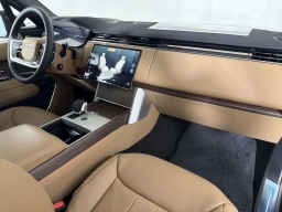 Land Rover Range Rover SE P400 SWB 2026