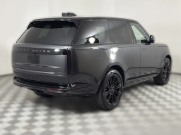 Land Rover Range Rover SE P400 SWB 2026