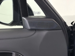 Land Rover Range Rover SE P400 SWB 2026