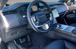 Land Rover Range Rover SE P400 SWB 2026