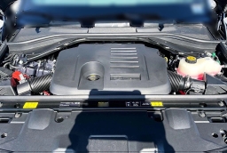 Land Rover Range Rover SE P400 SWB 2026