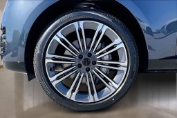 Land Rover Range Rover SE P400 SWB 2026