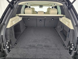 Land Rover Range Rover SE P400 SWB 2026