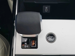 Land Rover Range Rover SE P400 SWB 2026