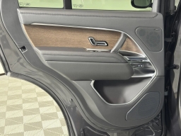 Land Rover Range Rover SE P400 SWB 2026