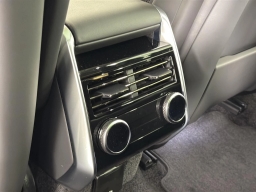 Land Rover Range Rover SE P400 SWB 2026