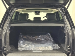 Land Rover Range Rover SE P400 SWB 2026