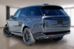 Land Rover Range Rover SE P400 SWB 2026