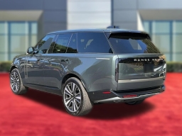 Land Rover Range Rover SE P400 SWB 2026