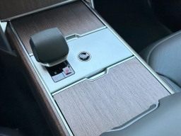 Land Rover Range Rover SE P400 SWB 2026