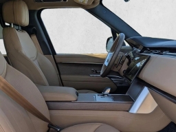 Land Rover Range Rover SE P400 SWB 2026