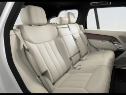 Land Rover Range Rover SE P400 SWB 2026