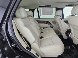 Land Rover Range Rover SE P530 LWB 7 Seat 2026