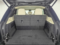 Land Rover Range Rover SE P530 LWB 7 Seat 2026