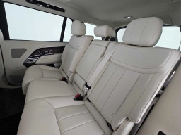 Land Rover Range Rover SE P530 LWB 7 Seat 2026