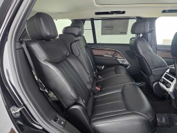 Land Rover Range Rover SE P530 LWB 7 Seat 2026