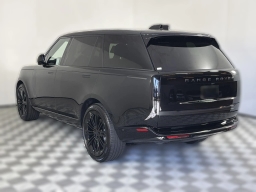 Land Rover Range Rover SE P400 LWB 7 Seat 2026