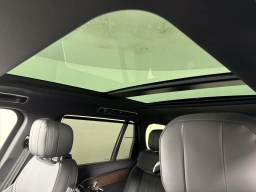 Land Rover Range Rover SE P400 LWB 7 Seat 2026