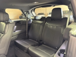 Land Rover Range Rover SE P400 LWB 7 Seat 2026