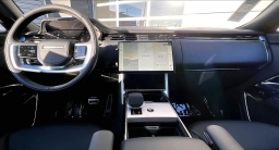 Land Rover Range Rover SE P400 LWB 7 Seat 2026