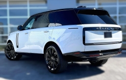 Land Rover Range Rover SE P400 LWB 7 Seat 2026