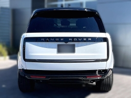 Land Rover Range Rover SE P400 LWB 7 Seat 2026