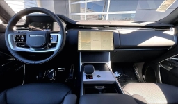 Land Rover Range Rover SE P400 LWB 7 Seat 2026