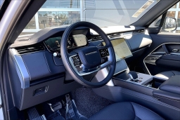 Land Rover Range Rover SE P400 LWB 7 Seat 2026
