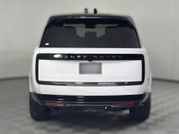 Land Rover Range Rover SE P400 LWB 7 Seat 2026