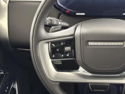 Land Rover Range Rover SE P400 LWB 7 Seat 2026