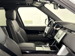 Land Rover Range Rover SE P400 LWB 7 Seat 2026