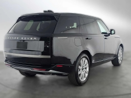 Land Rover Range Rover SE P400 LWB 7 Seat 2026