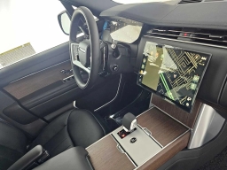 Land Rover Range Rover SE P400 LWB 7 Seat 2026