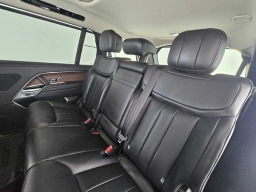 Land Rover Range Rover SE P400 LWB 7 Seat 2026