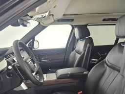 Land Rover Range Rover SE P400 LWB 7 Seat 2026