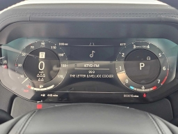 Land Rover Range Rover SE P400 LWB 7 Seat 2026