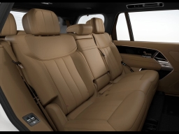 Land Rover Range Rover SE P400 LWB 7 Seat 2026