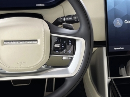 Land Rover Range Rover SE P400 LWB 7 Seat 2026