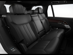 Land Rover Range Rover SE P400 LWB 7 Seat 2026