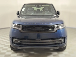 Land Rover Range Rover SE P400 LWB 7 Seat 2026