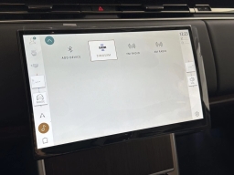 Land Rover Range Rover SE P400 LWB 7 Seat 2026