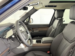 Land Rover Range Rover SE P400 LWB 7 Seat 2026