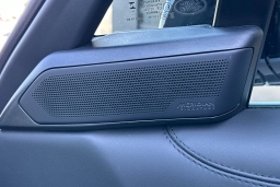 Land Rover Range Rover SV P615 SWB 2025