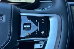 Land Rover Range Rover SV P615 SWB 2025